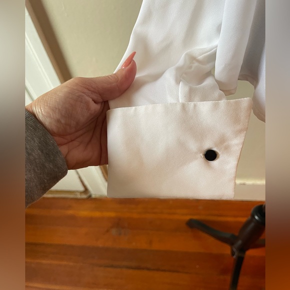 Boston Proper White/Black combo button up blouse, size 12, like new, no stains - Picture 4 of 6